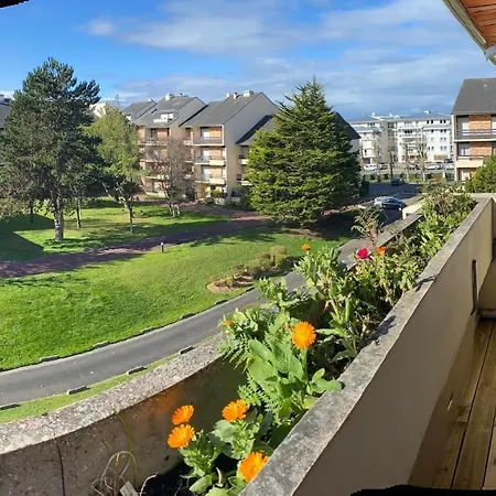 Apartment Le Sporting Cabourg